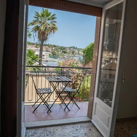 Διαμέρισμα La Corsara Aci Castello